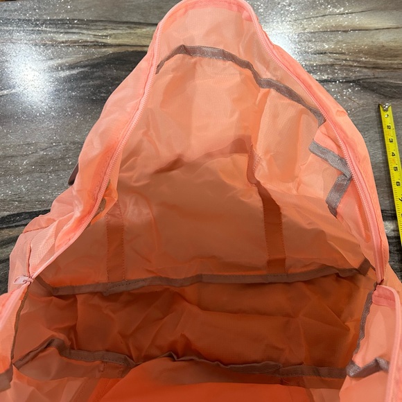 Peachy Pink Nylon Foldable Travel Bag Large Capacity Luggage WaterProof - Picture 3 of 6